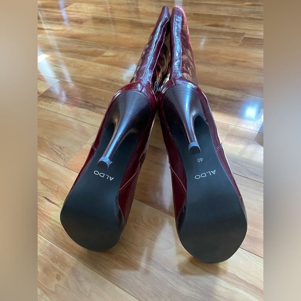Aldo Women's Burgundy Heeled Boots - Picture 7 of 8